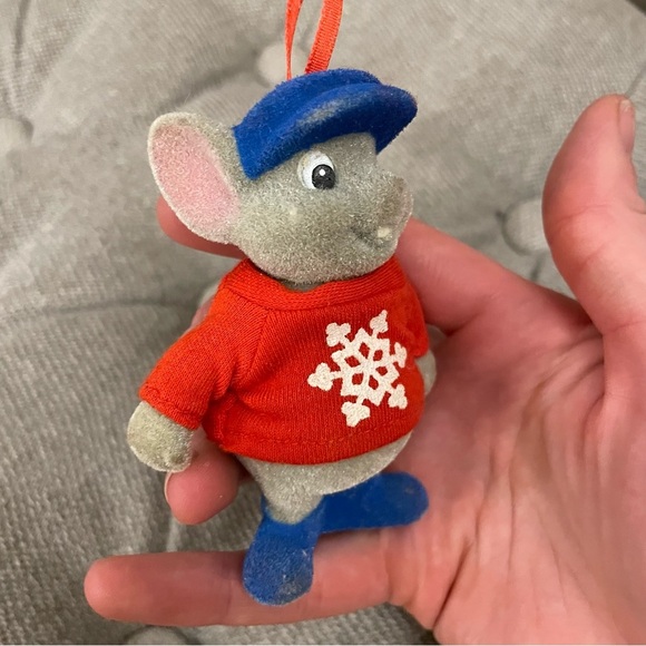 1990’s Rescuers Down Under Disney Bernard Ornament - Picture 2 of 6